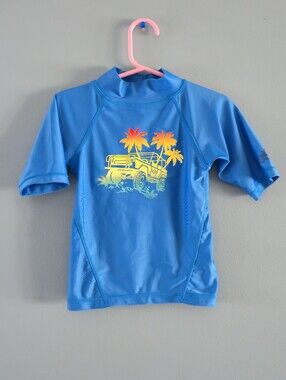 3T Blue Short-Sleeve Rash Guard by UV Skinz